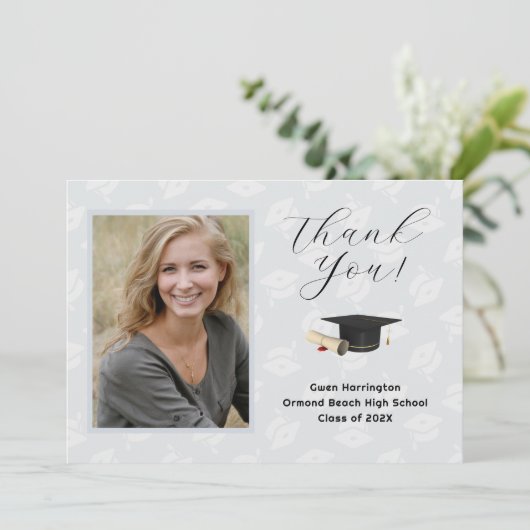 Graduation Caps Photo Thank You Message Cards Einladung (Stehend Vorderseite)