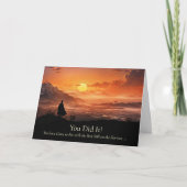 Graduation Inspirational with Graduate on a Hill  Karte (Vorderseite)