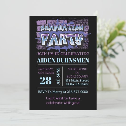 GRADUATION PARTEI INVITE Graffiti Brick Wall Party Einladung (Stehend Vorderseite)