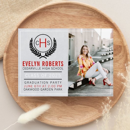 Graduation Party 2025 Monogramm Rot Einladung