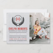 Graduation Party 2025 Monogramm Rot Einladung (Vorderseite)