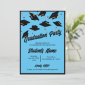 Graduation Party Black Caps in der Luft Light Blue Einladung (Stehend Vorderseite)