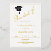 Graduation party black gold luxury She did it Folieneinladung (Vorderseite)