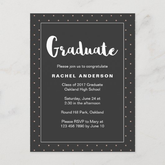 Graduation Party Black mit Imitats Gold Punkte Einladungspostkarte (Vorderseite)