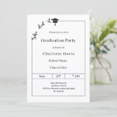Graduation party black white She did it Einladung (Stehend Vorderseite)