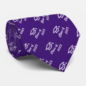 Graduation Purple Cap Icon Pattern Class Year Bold Krawatte (Gerollt)