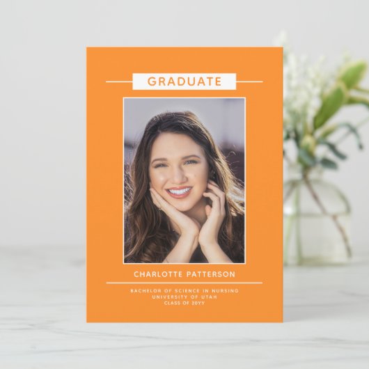 Graduationspartei Simple Modern Script Foto Orange Einladung (Stehend Vorderseite)