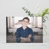 Graduieren Sie ein Foto einfache moderne Skript-Ab Einladung (Stehend Vorderseite)