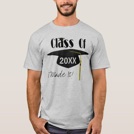 Graduiertenkap und Tassel machten es lustig T-Shirt (Vorderseite)