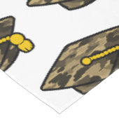 Graduierung Cap Khaki-Camouflage Tischdecke (Schrägansicht)
