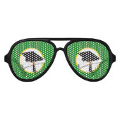 Graduierungsobergrenze mit Diplom - Grüner Hinterg Sonnenbrille (Vorderseite)