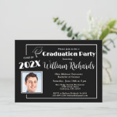 Graduierungspartei für Fotos mit schwarzem und wei Einladung (Stehend Vorderseite)