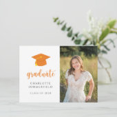 Graduierungspartei Orange Gold Cap Tassel Foto Einladung (Stehend Vorderseite)
