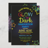 Graduierungspartei schwindet im dunklen Neonladen Einladung (Vorne/Hinten)