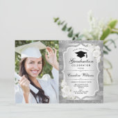 Graduierungsparty mit Foto - Silber Einladung (Stehend Vorderseite)