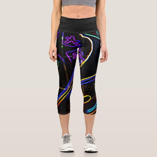 Graffiti 10 lecapcna capri leggings (Vorderseite)