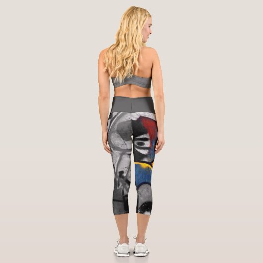 Graffiti 1 lecapcnm capri leggings (Rückseite)