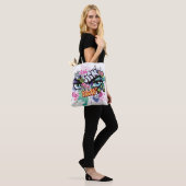 Graffiti-Abbildung mit Graffiti-Buchstaben Tasche (Am Model)