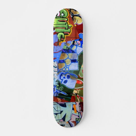 Graffiti bilden Skateboard-Plattform aus Skateboard (Vorne)