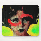 Graffiti-Göttin Mousepad (Vorne)