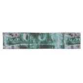 Graffiti Grunge gestrichen | Moody Plum Lila Green Kurzer Tischläufer (Horizontal)