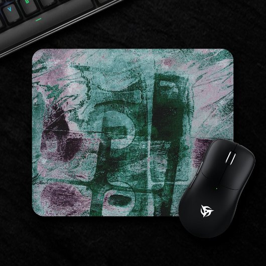 Graffiti Grunge gestrichen | Moody Plum Lila Green Mousepad