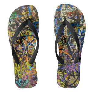 Graffiti-Hintergrund Badesandalen
