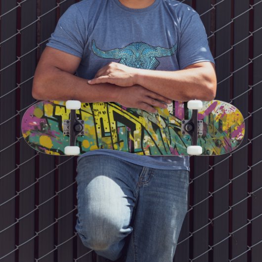 Graffiti in magenta und gelb skateboard (Außenbereich 3)