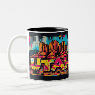 Graffiti-Reise nach Utau Zweifarbige Tasse