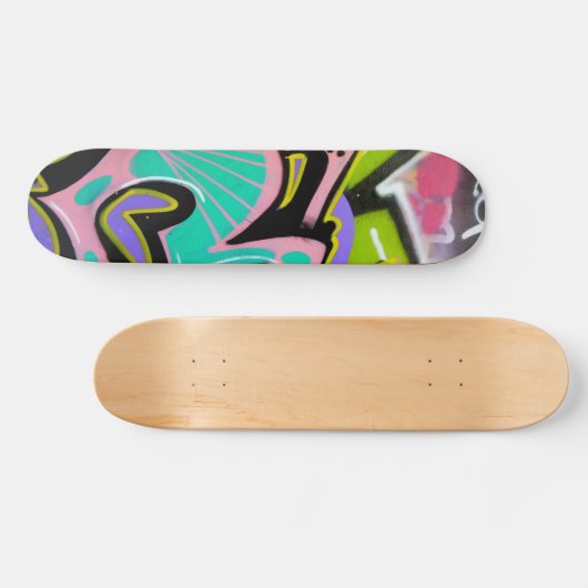 Graffiti. Skateboard (Horizontal)