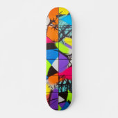 Graffiti Spray-Painted Shapes Skateboard (Vorne)