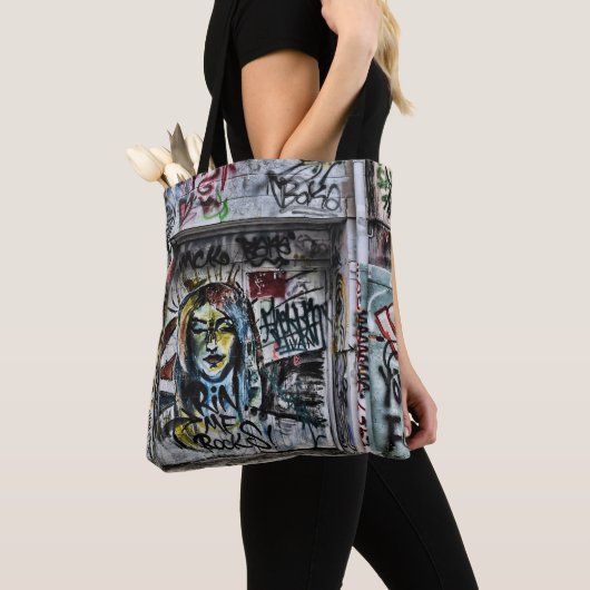 Graffiti Urban Street Cool Grunge Modern Unique Tasche (Von Nahem)