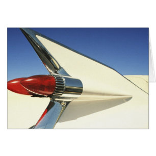 Grafik: Nahaufnahme der Flosse und des Rücklichtes