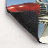 Grafik: Nahaufnahme der Flosse und des Rücklichtes Mousepad (Ecke)