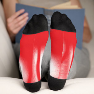 Grafikdesign mit fett rotem und orangefarbenem Des Socken