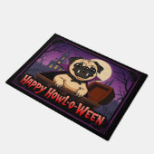 Gräfin Pug Frohe Howl-o-Ween Fußmatte (Schrägansicht)