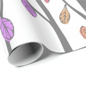 Grafische Herbst-Herbstlaube und Baumstruktur Geschenkpapier (Rolleneckpunkt)