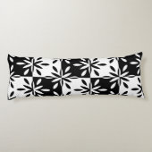 Grafisches Schwarz-Weiß-Muster für geometrische Bl Seitenschläferkissen (Rückseite)