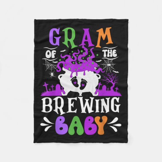 Gram Of The Brewing Baby Grandma To Be Halloween  Fleecedecke (Vorderseite)