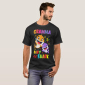 Gramma des Junghais Gramma T-Shirt (Vorne ganz)