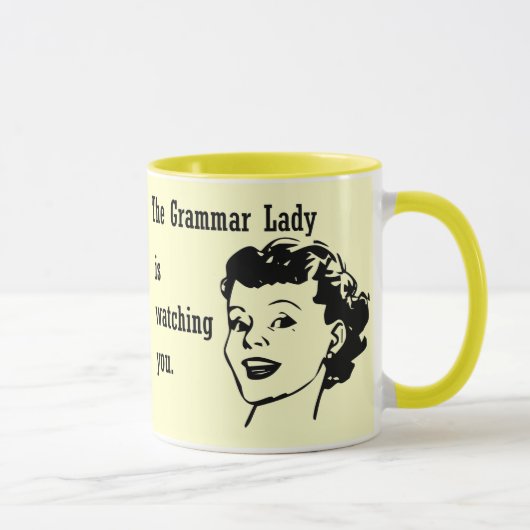 Grammatik-Dame Watching Mugs Tasse (Rechts)