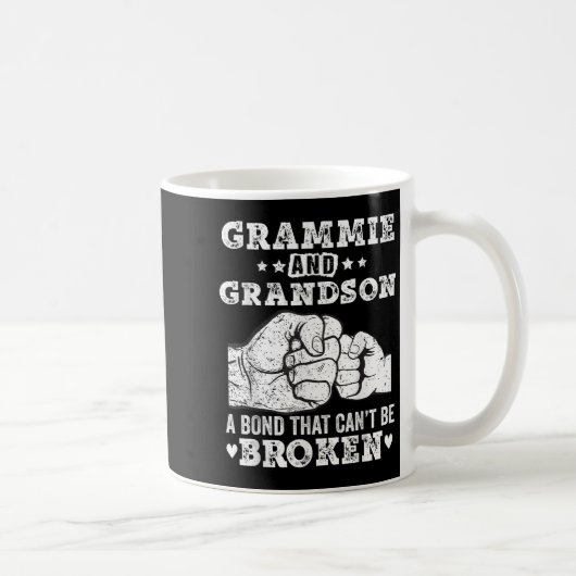 Grammie und Grandson eine Anleihe, die nicht gebro Kaffeetasse (Rechts)