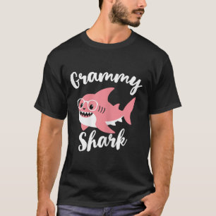 Grammy Shark Muttertag Oma Lustig  T-Shirt
