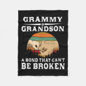 Grammy und Grandson eine Anleihe, die nicht zerbro Fleecedecke (Vorderseite)