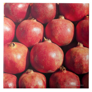 Granatäpfel auf Anzeige am Carmel Markt Fliese