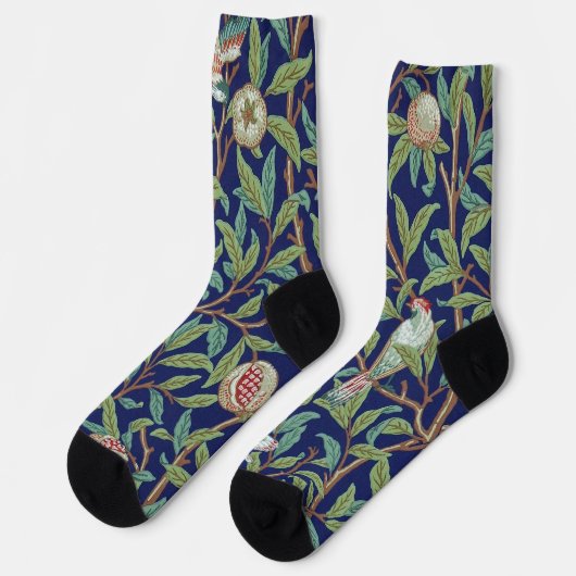 Granatapfel und kleiner Vogel, William Morris Socken (Linkes Detail)