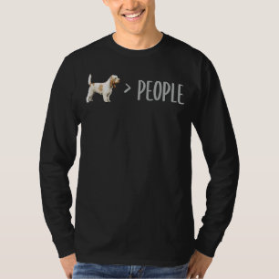 Grand Basset Griffon Vendeen Hunde sind größer als T-Shirt