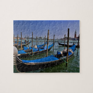 Grand Canal Wasser mit aufgereihten Gondelbooten Puzzle