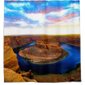 Grand Canyon Red Rocks und Blue Water Beautiful Duschvorhang (Vorderseite)