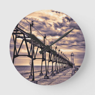 Grand Haven Leuchtturm und Pier, Grand Haven Runde Wanduhr